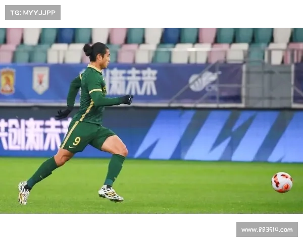 国安补赛 1-0 登顶！张玉宁复出造威胁，14 轮不败刷新争冠底气